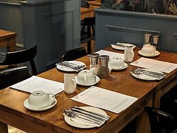 The White Hart Inn