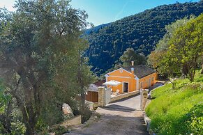 Villa Kalamia in Kalami