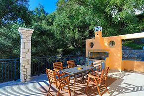 Villa Kalamia in Kalami