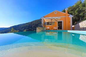 Villa Kalamia in Kalami