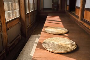 Kominka guest house YUINOYA