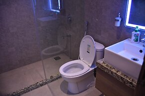 Luxuryhouse-3br-free Car & Driver-balcony-wifi