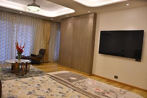 Luxuryhouse-3br-free Car & Driver-balcony-wifi