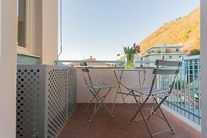 Via Crispi in Como With 1 Bedrooms and 1 Bathrooms