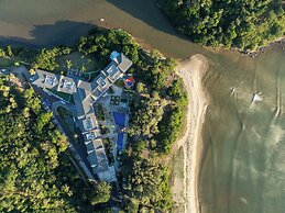Ocean’s Creek Beach Hotel Mauritius