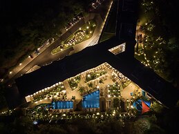 Ocean’s Creek Beach Hotel Mauritius