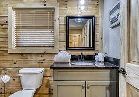 Uwohali - New 3 Bedroom 2 1/2 Bath - New Construction! 3 Cabin by Reda