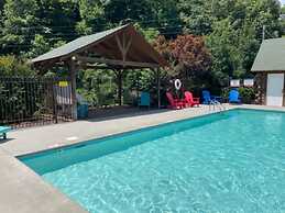 Uwohali - New 3 Bedroom 2 1/2 Bath - New Construction! 3 Cabin by Reda