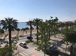 Lungomare Daily Apartment Beachfront