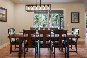 110 Crane 5 Bedroom Home by RedAwning