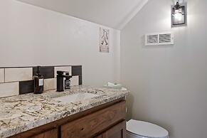 110 Crane 5 Bedroom Home by RedAwning