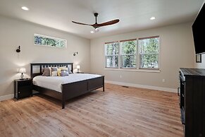 110 Crane 5 Bedroom Home by RedAwning