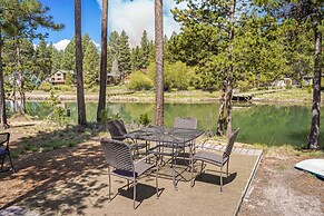 110 Crane 5 Bedroom Home by RedAwning