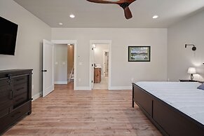 110 Crane 5 Bedroom Home by RedAwning