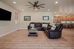 110 Crane 5 Bedroom Home by RedAwning