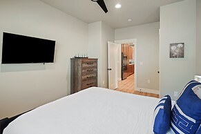 110 Crane 5 Bedroom Home by RedAwning