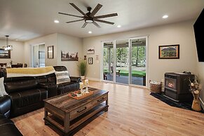 110 Crane 5 Bedroom Home by RedAwning