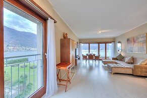 Emotion Lake View