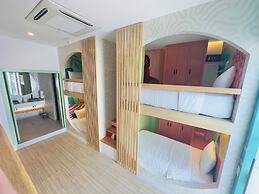 Hotel Nomadic Design