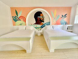 Hotel Nomadic Design