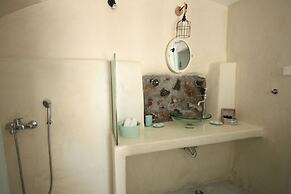 AENAON ESTATE 1896 by K&K