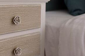 AENAON ESTATE 1896 by K&K