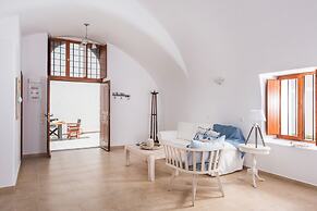 AENAON ESTATE 1896 by K&K