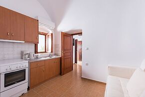 AENAON ESTATE 1896 by K&K