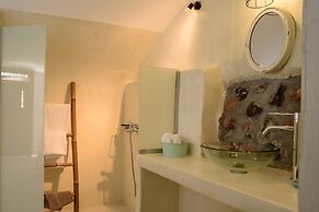 AENAON ESTATE 1896 by K&K