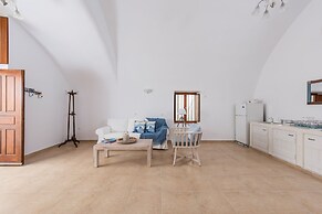 AENAON ESTATE 1896 by K&K