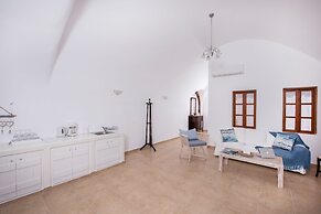 AENAON ESTATE 1896 by K&K