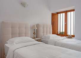 AENAON ESTATE 1896 by K&K