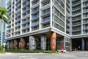 Wonderful 2 Condo at Icon Brickell WPool