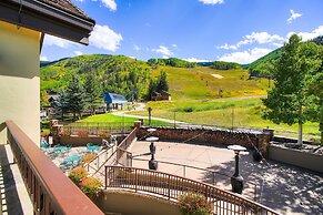 Golden Peak Luxury 4 BR Penthouse - Ski-in/out! by RedAwning - Save 20