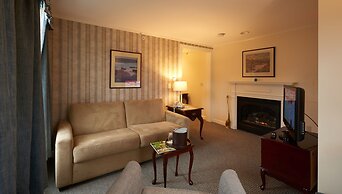 The Sparhawk Oceanfront Resort