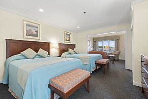 The Sparhawk Oceanfront Resort