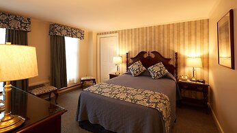 The Sparhawk Oceanfront Resort