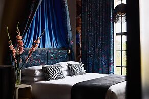 The Radical Asheville, Tapestry Collection by Hilton