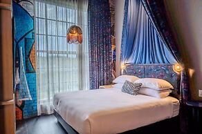 The Radical Asheville, Tapestry Collection by Hilton