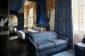 The Radical Asheville, Tapestry Collection by Hilton