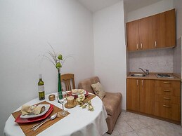 Apartments Anamarija