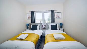 Unique & Luxurious 2bed Apartment London