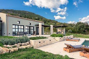 Ktima Agrapidos - Grandpa Villa