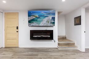 3 Bedroom Loft in Downtown Free parking