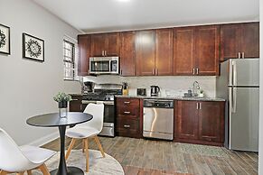 1BR Delightful Apartment in Ravenswood