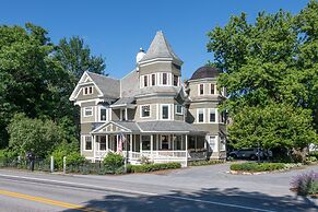 Sinclair Inn Bed and Breakfast