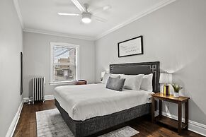 Classy 2BR Spacious Apt in Avondale