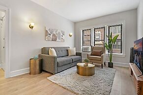 2BR Warm Lovely Home in Rogers Park