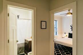 Best Deal 2BR Apt in Lakeview