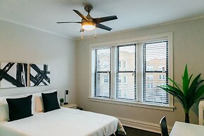 Best Deal 2BR Apt in Lakeview